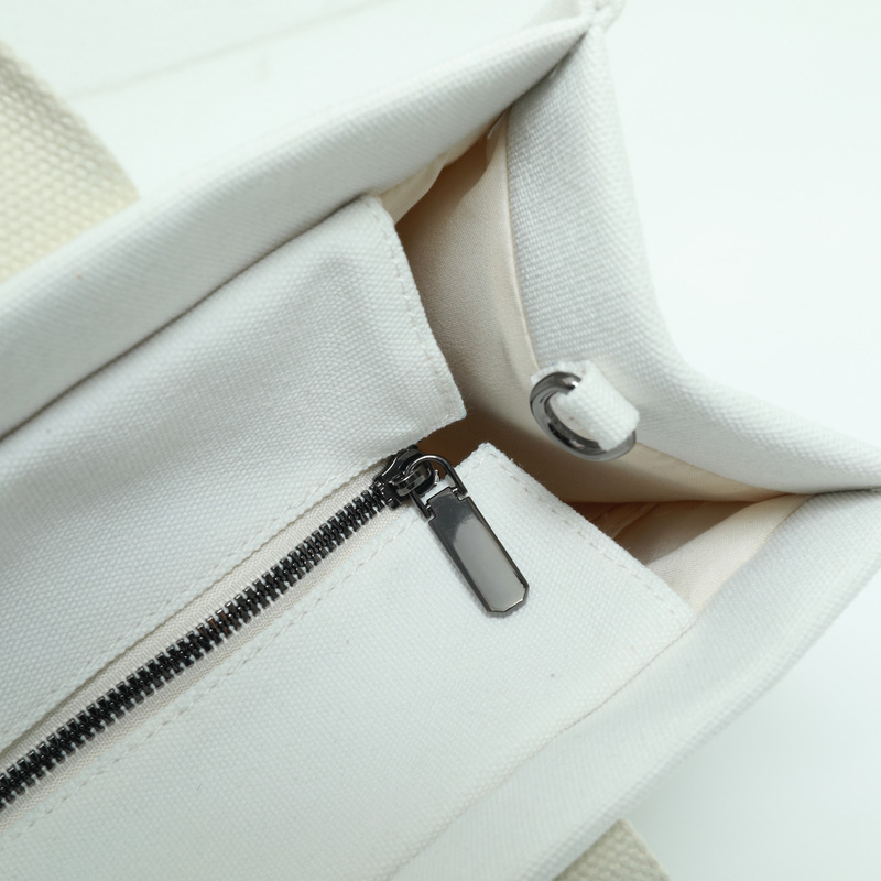 带底部和侧边织带及2个口袋的白色帆布包-06