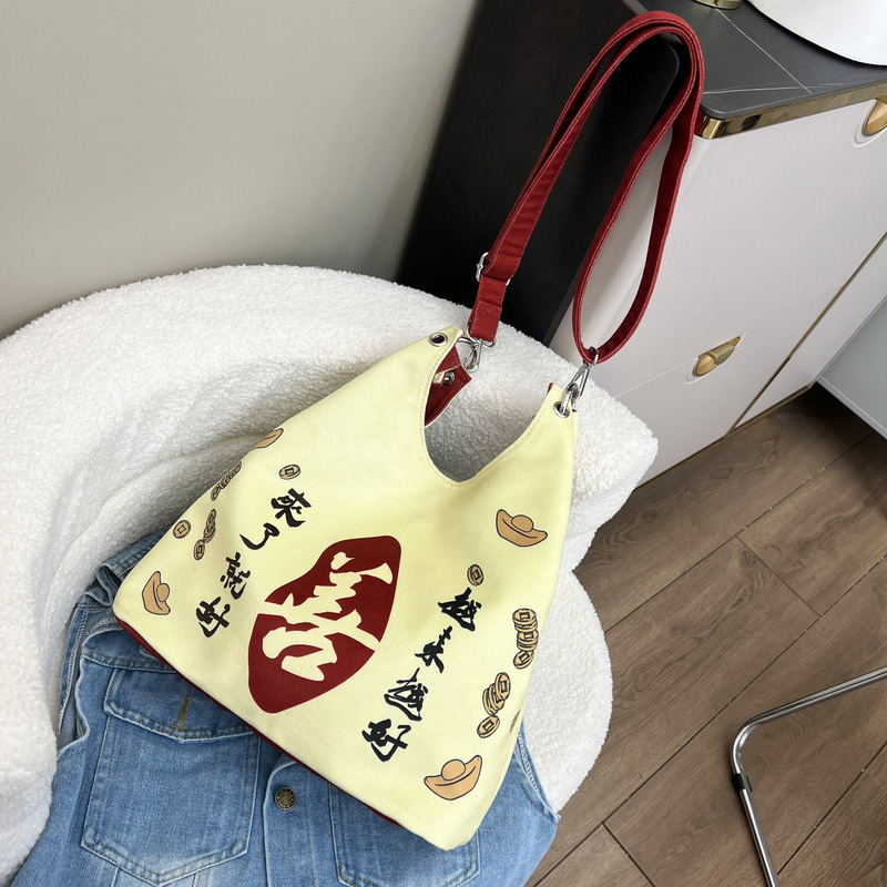 黄色挎包钱袋-01