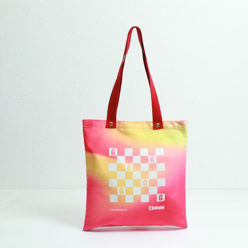 渐变色带铆钉帆布包-07